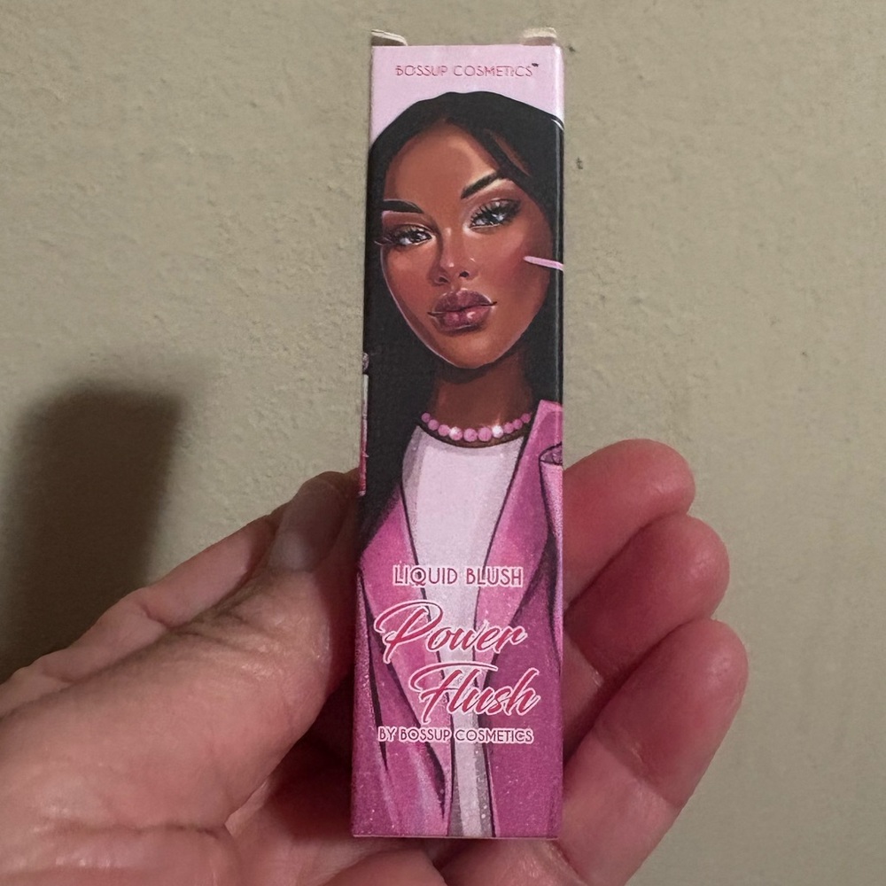 Liquid Blush - Power Flush Pink in Main 
CHARACTER  Brand New Never Opened.
